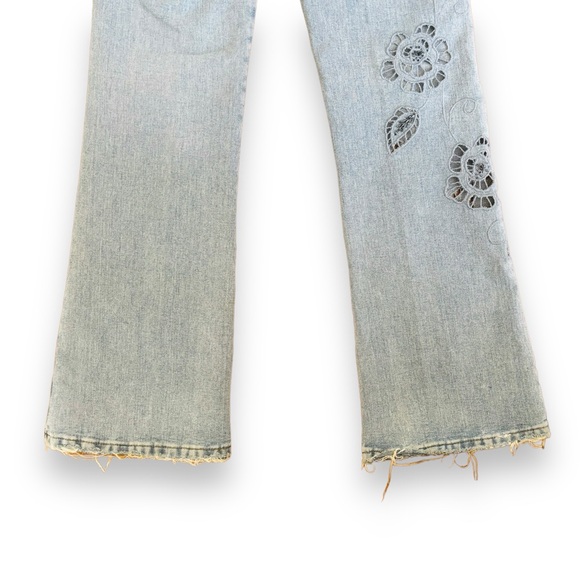 Vintage Le Jealous Beaded Floral Cut-Out Light Wash Jeans - Size W30 - Picture 9 of 16